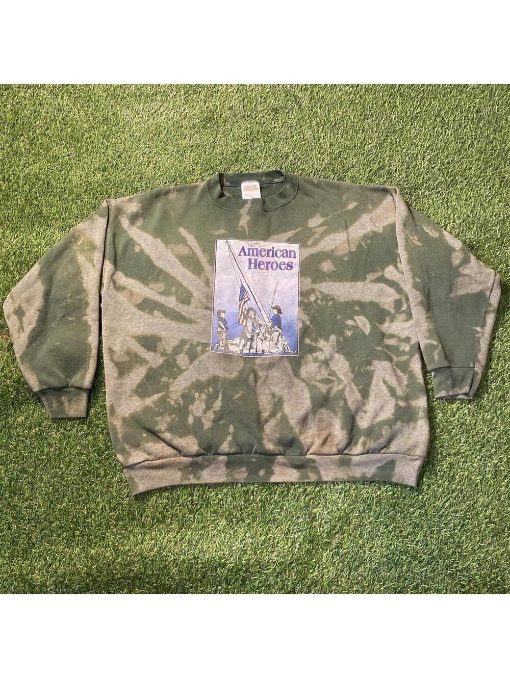 Vintage 90’s American Heroes Bleach Dye  green crewneck sweatshirt